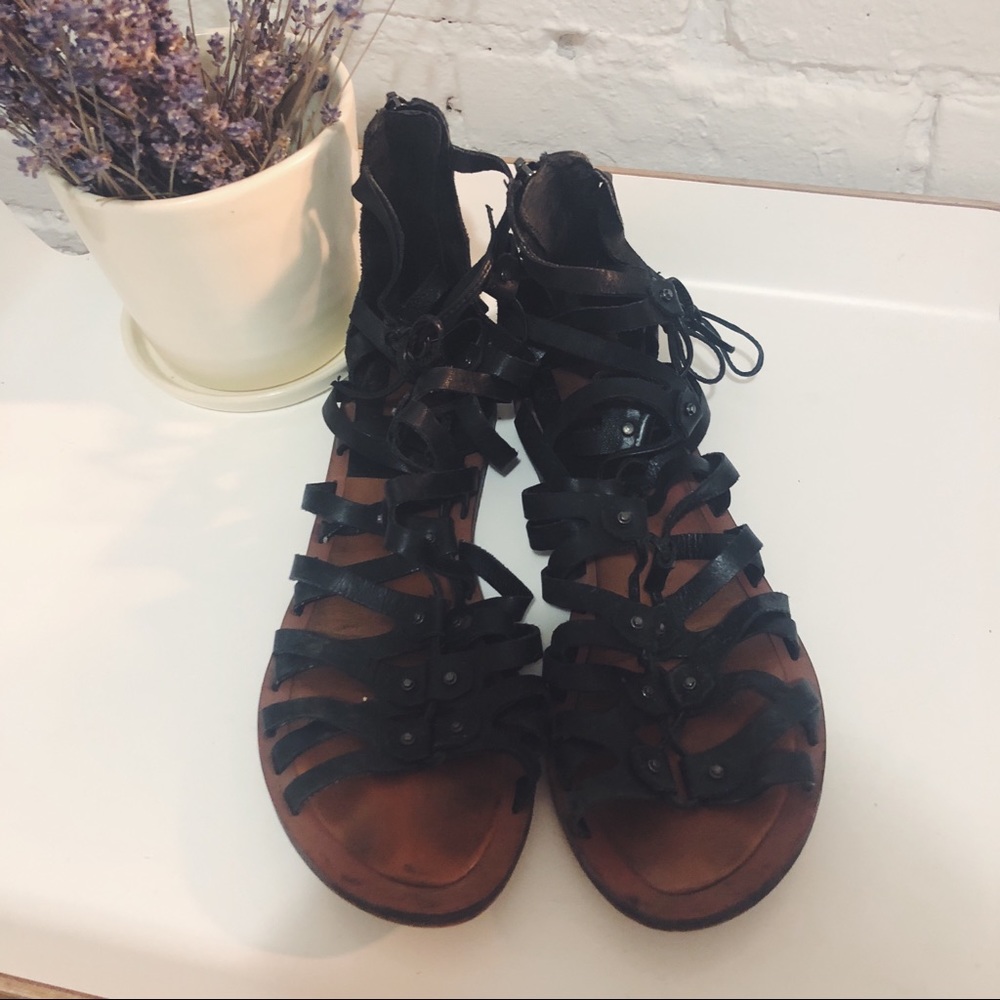 Dolce Vita black leather gladiator sandals
